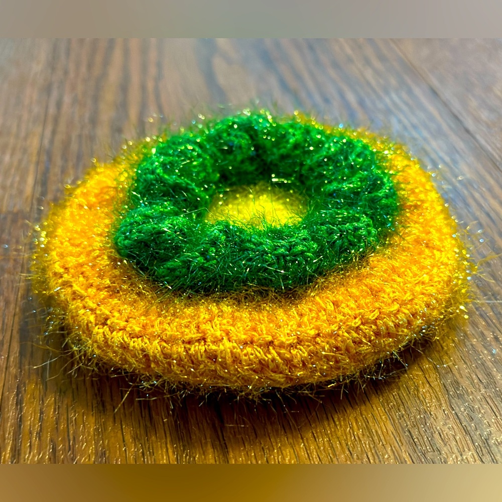 Scrubbies - Picture 2 of 3